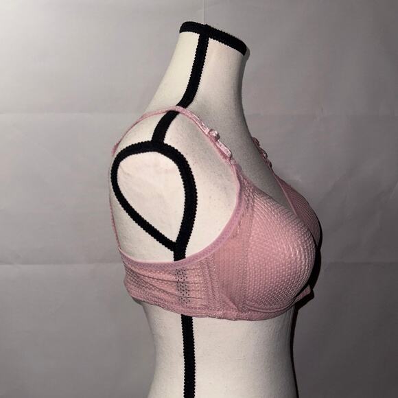 Pink color adjustable strap bra women’s size 38 NWT - Picture 3 of 6